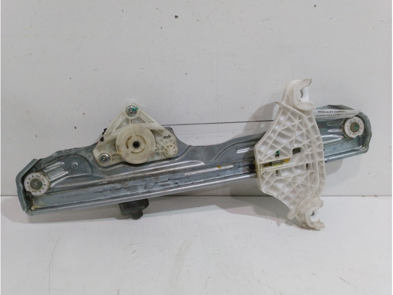 Recambio de elevalunas trasero izquierdo para hyundai kona essence 2wd referencia OEM IAM 82460J900 2 PINES 