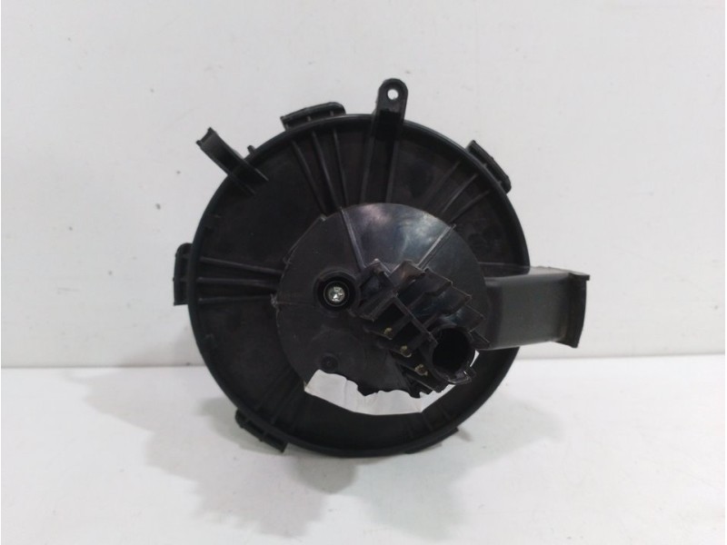 Recambio de motor calefaccion para opel zafira b cosmo referencia OEM IAM D8087  