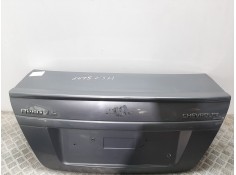 Recambio de tapa maletero para chevrolet aveo lt referencia OEM IAM  GRIS