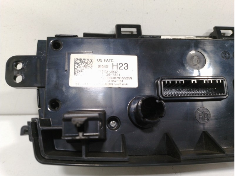 Recambio de mando calefaccion / aire acondicionado para hyundai kona essence 2wd referencia OEM IAM 97250J9371 C200367821 190620