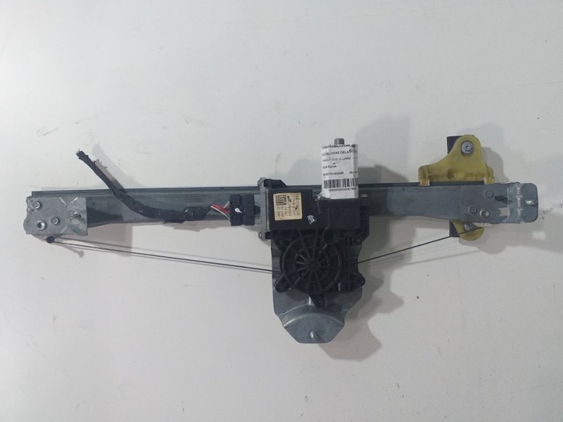 Recambio de elevalunas delantero izquierdo para renault clio iv limited referencia OEM IAM 807018534R  