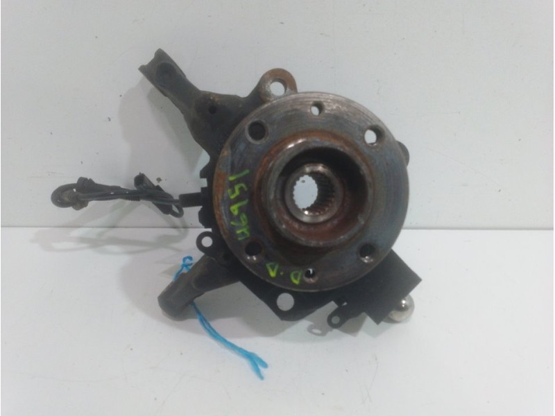 Recambio de mangueta delantera derecha para renault clio iv limited referencia OEM IAM 400146343R  