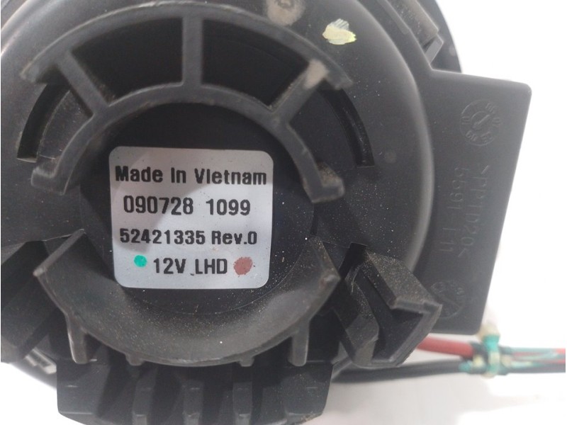 Recambio de motor calefaccion para opel astra gtc energy referencia OEM IAM  52421335 