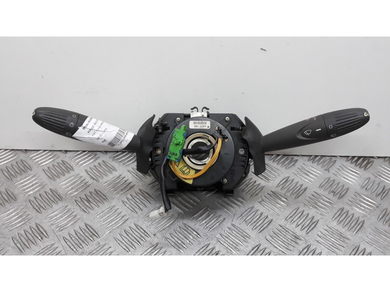 Recambio de mando multifuncion para fiat punto berlina (188) 1.2 8v elx (i) referencia OEM IAM   