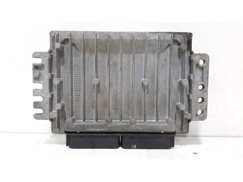 Recambio de centralita motor uce para daewoo nubira berlina se referencia OEM IAM 96394699  