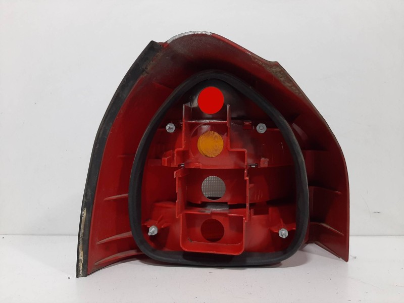 Recambio de piloto trasero derecho para audi a3 (8l) 1.6 ambiente referencia OEM IAM 8L0945096A   Recambio de piloto trasero derecho para audi a3 (8l) 1.6 ambiente referencia OEM IAM 8L0945096A