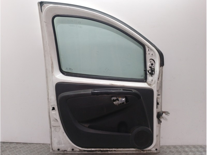 Recambio de puerta delantera izquierda para fiat fiorino básico referencia OEM IAM 1396516080 BLANCO  Recambio de puerta delantera izquierda para fiat fiorino básico referencia OEM IAM 1396516080 BLANCO