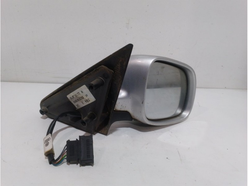 Recambio de retrovisor derecho para skoda octavia berlina (1u2) 1.9 tdi slx (81kw) referencia OEM IAM  PLATA 5 PINES Recambio de retrovisor derecho para skoda octavia berlina (1u2) 1.9 tdi slx (81kw) referencia OEM IAM  PLATA 5 PINES