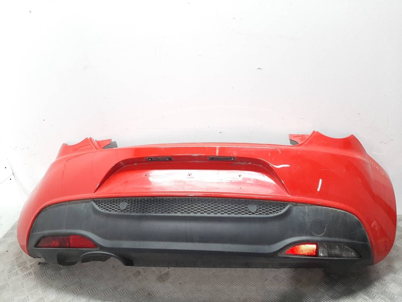 Recambio de paragolpes trasero para alfa romeo mito (145) distinctive referencia OEM IAM 0051909132 ROJO 