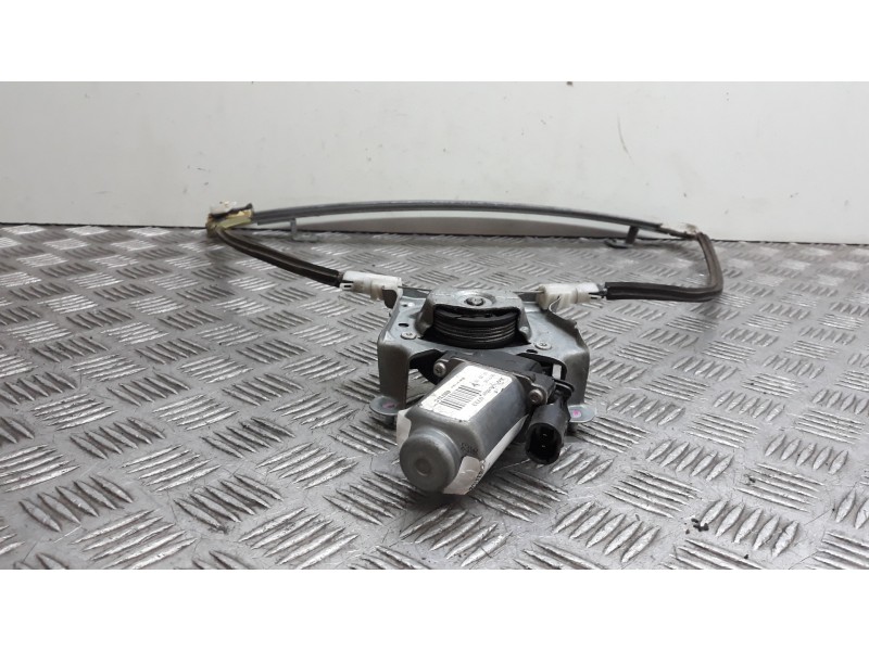 Recambio de elevalunas delantero izquierdo para renault clio ii fase ii (b/cb0) dynamique referencia OEM IAM 113023  