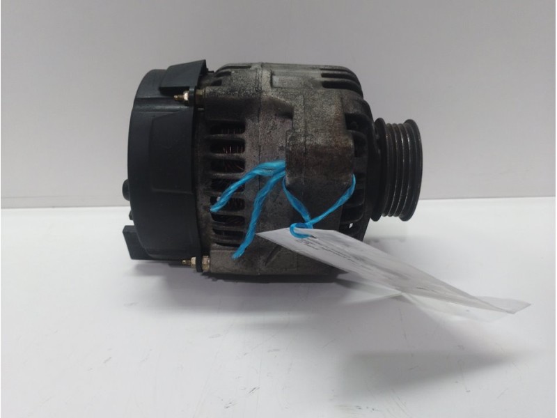 Recambio de alternador para smart coupe básico (45kw) referencia OEM IAM  63321658 0003250V010