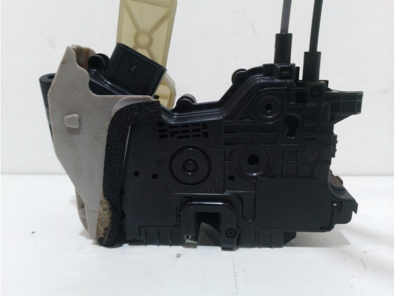 Recambio de cerradura puerta delantera izquierda para hyundai kona essence 2wd referencia OEM IAM 81310J9000 5 PINES 