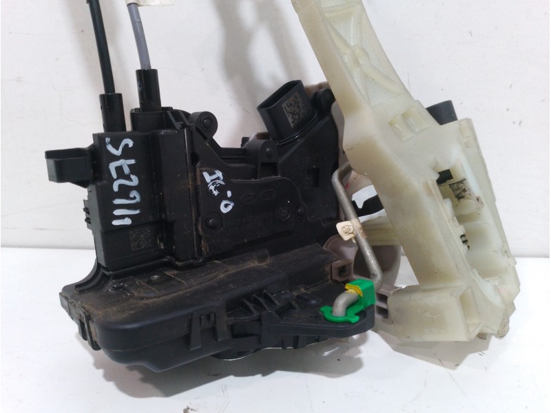 Recambio de cerradura puerta delantera izquierda para hyundai kona essence 2wd referencia OEM IAM 81310J9000 5 PINES 