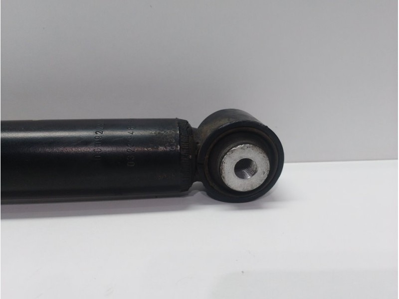 Recambio de amortiguador trasero izquierdo para smart coupe básico (45kw) referencia OEM IAM  0009225V 