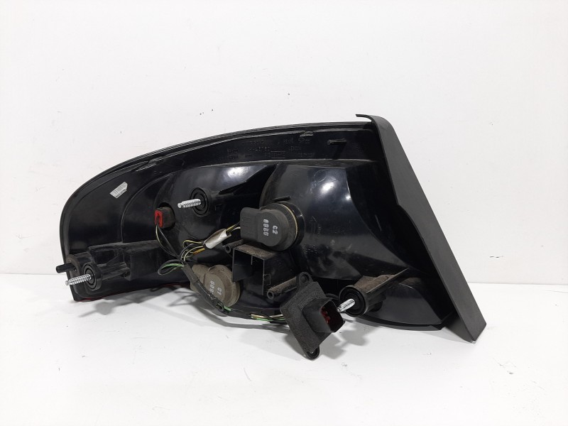 Recambio de piloto trasero derecho para chrysler sebring berlina (jr41) 2.0 le referencia OEM IAM    Recambio de piloto trasero derecho para chrysler sebring berlina (jr41) 2.0 le referencia OEM IAM