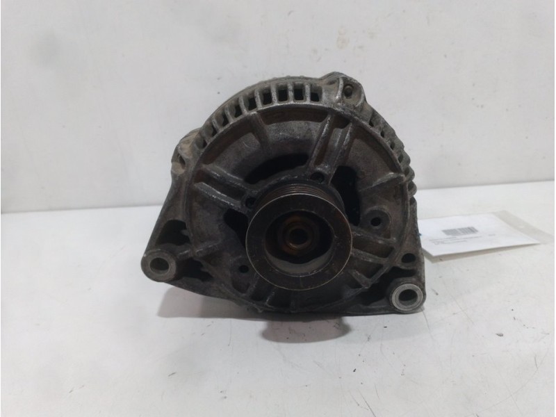 Recambio de alternador para opel vectra b berlina básico referencia OEM IAM 0123500008  