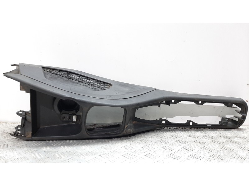 Recambio de apoyabrazos central para fiat punto (199) easy referencia OEM IAM   