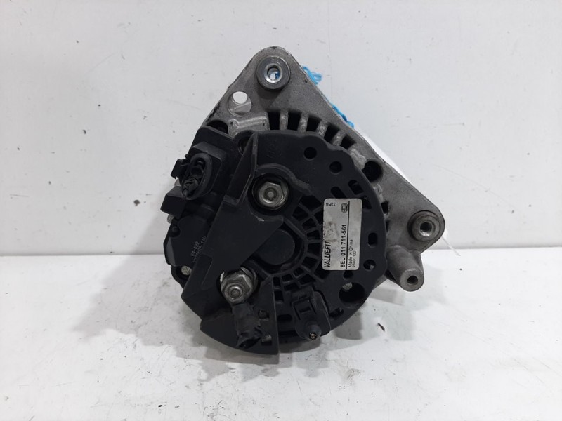 Recambio de alternador para nissan atleon referencia OEM IAM 8EL011711561  