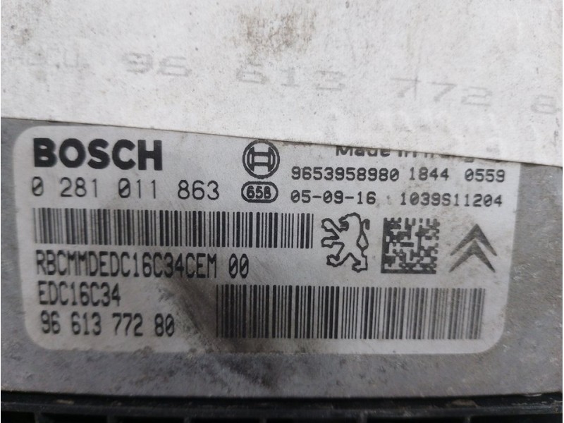 Recambio de centralita motor uce para peugeot 307 berlina (s2) xs referencia OEM IAM 0281011863 9653958980 