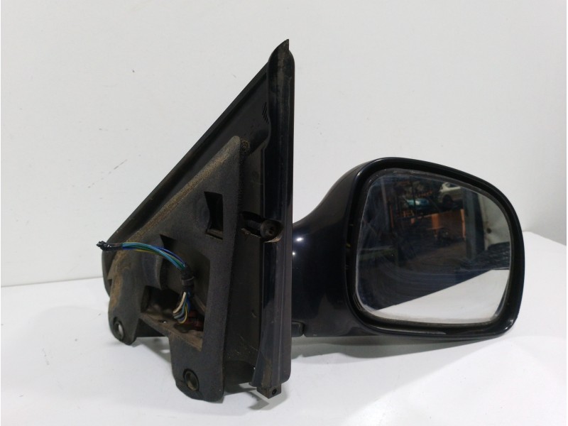 Recambio de retrovisor derecho para chrysler voyager (gs) 2.5 td referencia OEM IAM 04717382AB  