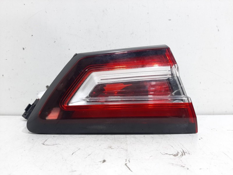 Recambio de piloto porton trasero izquierdo para renault clio iv limited referencia OEM IAM 265551311R  