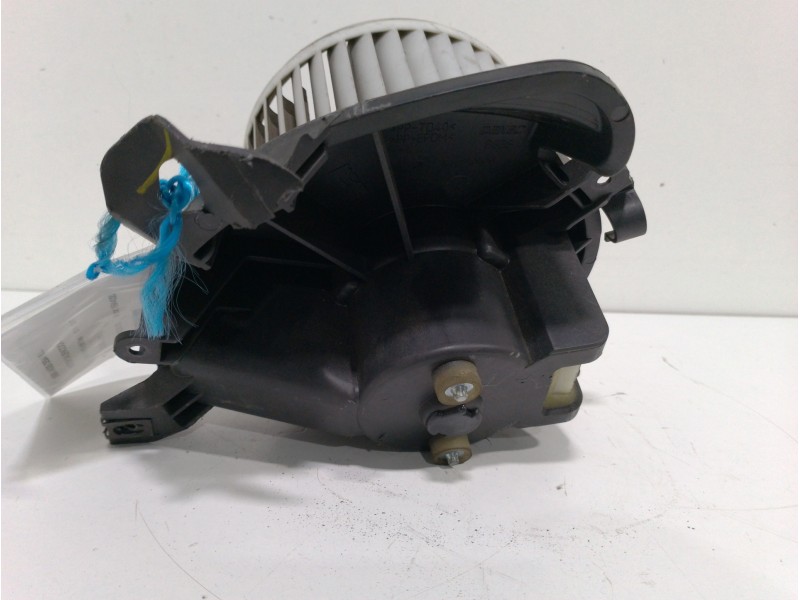 Recambio de motor calefaccion para fiat punto (199) easy referencia OEM IAM 164230100  