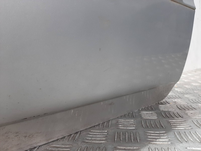 Recambio de puerta delantera derecha para ssangyong musso 2.3 tdi referencia OEM IAM  GRIS 