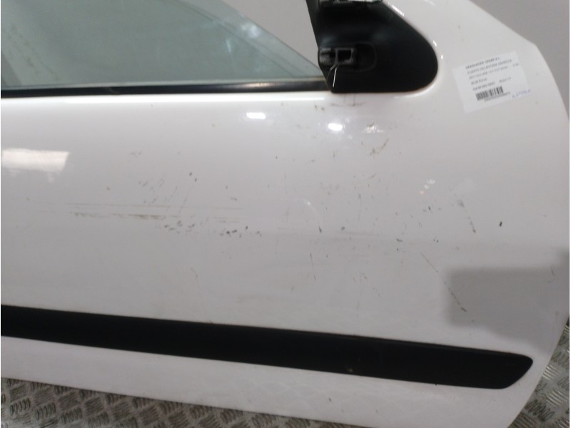 Recambio de puerta delantera derecha para seat inca (6k9) 1.9 d clx familiar referencia OEM IAM 6K4831052C  