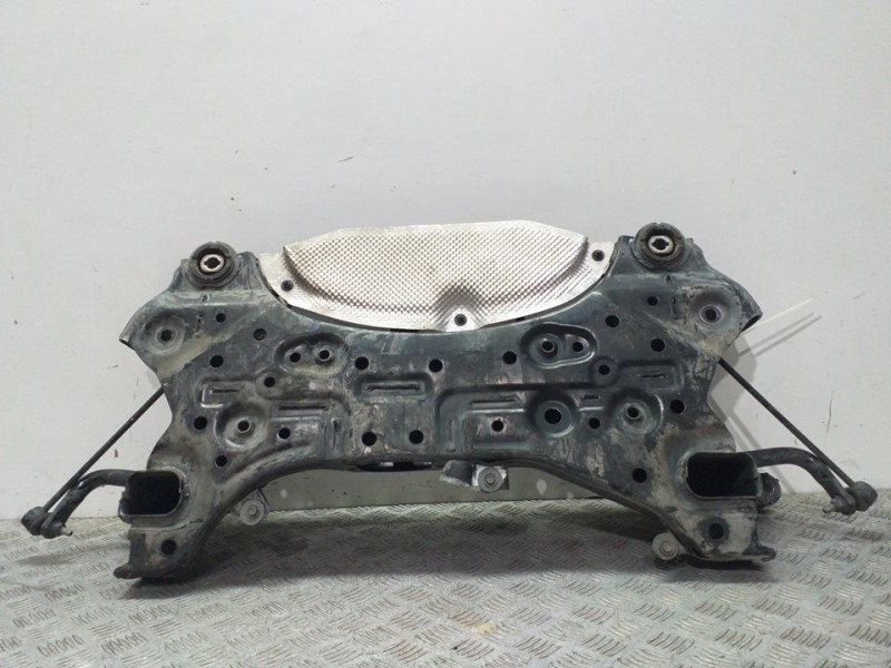 Recambio de puente delantero para hyundai ioniq referencia OEM IAM 62405G2100 62405G2100 