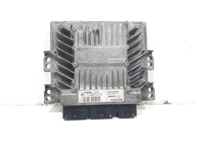 Recambio de centralita motor uce para renault megane ii berlina 5p authentique referencia OEM IAM   