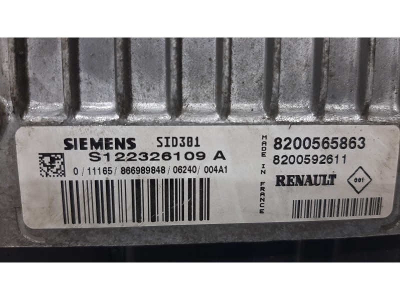 Recambio de centralita motor uce para renault megane ii berlina 5p authentique referencia OEM IAM   