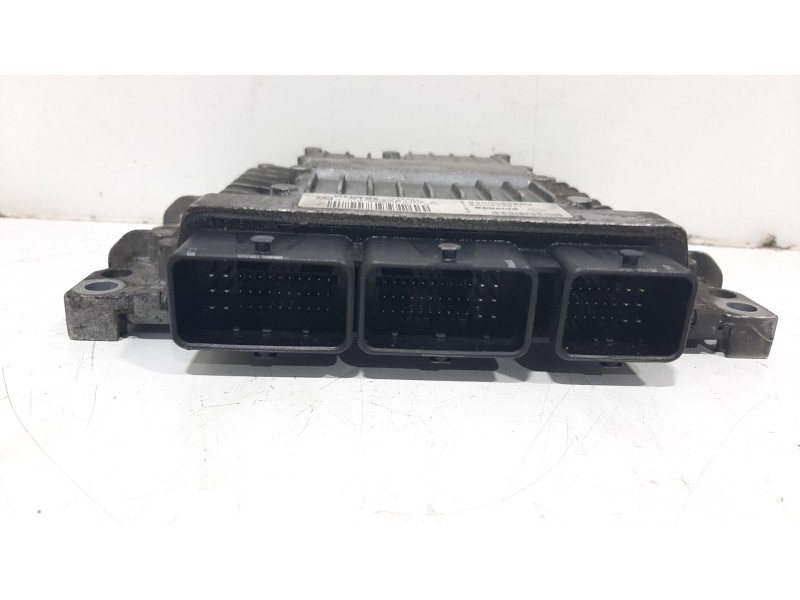 Recambio de centralita motor uce para renault megane ii berlina 5p authentique referencia OEM IAM   