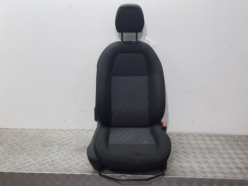 Recambio de asiento delantero derecho para citroën c-elysée shine referencia OEM IAM   
