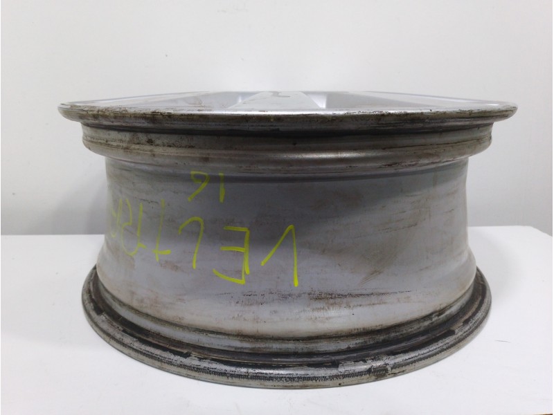 Recambio de llanta para opel vectra c berlina club referencia OEM IAM 09156734  