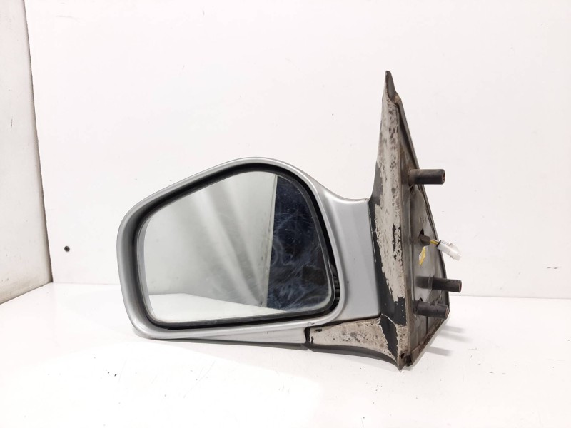 Recambio de retrovisor izquierdo para ssangyong musso 2.3 tdi referencia OEM IAM  PLATA ELÉCTRICO Recambio de retrovisor izquierdo para ssangyong musso 2.3 tdi referencia OEM IAM  PLATA ELÉCTRICO