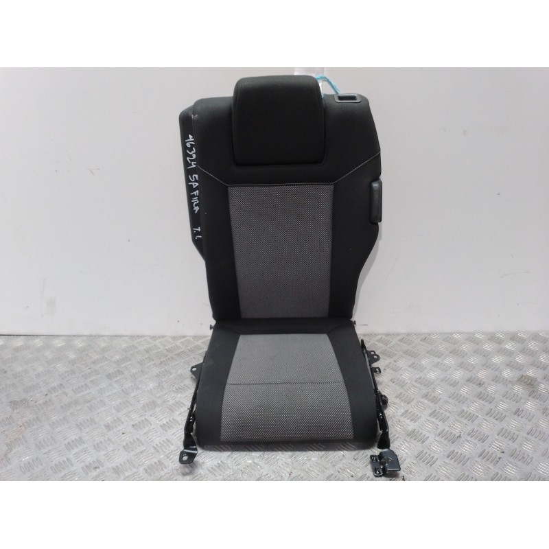 Recambio de asiento trasero izquierdo para opel zafira b cosmo referencia OEM IAM  TERCERA FILA 