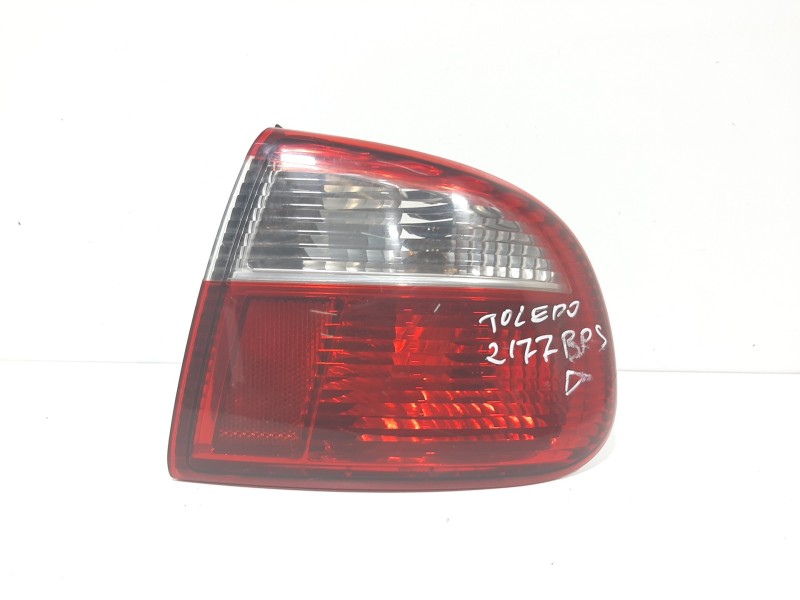 Recambio de piloto trasero derecho para seat toledo (1m2) select referencia OEM IAM 1M5945112   Recambio de piloto trasero derecho para seat toledo (1m2) select referencia OEM IAM 1M5945112