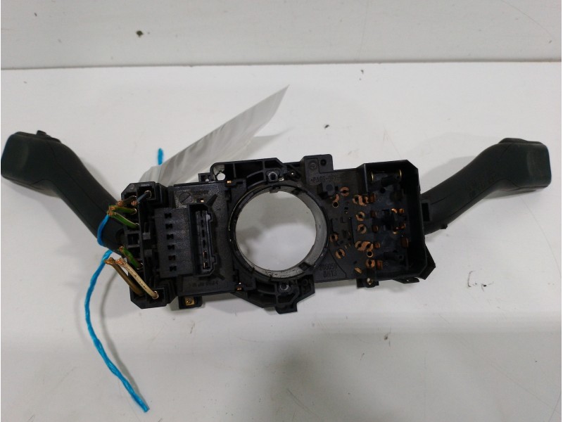 Recambio de mando multifuncion para volkswagen new beetle (9c1/1c1) 2.0 referencia OEM IAM 4B0953503E   Recambio de mando multifuncion para volkswagen new beetle (9c1/1c1) 2.0 referencia OEM IAM 4B0953503E