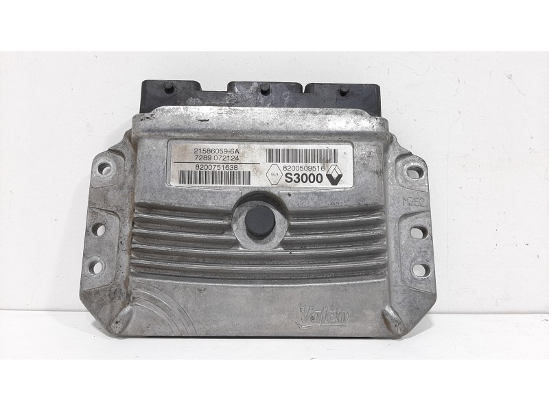Recambio de centralita motor uce para renault megane ii berlina 3p emotion referencia OEM IAM 8200751638 8200509516 