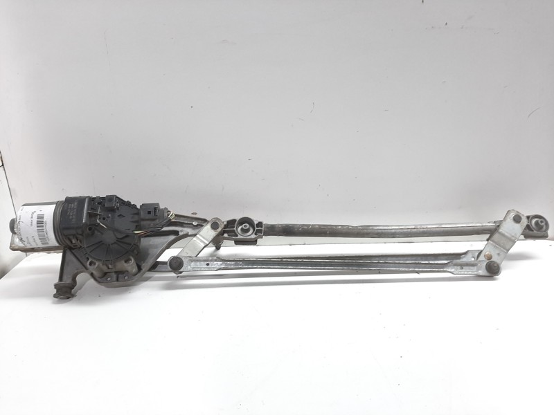 Recambio de motor limpia delantero para ford focus berlina (cap) sport referencia OEM IAM 1704578  