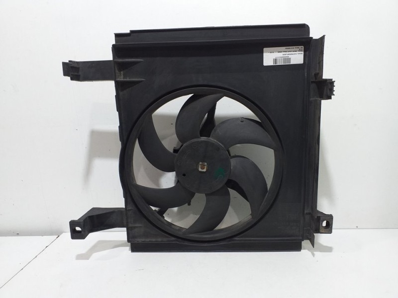 Recambio de electroventilador para smart coupe básico (45kw) referencia OEM IAM 0013196V002 0013196V002 