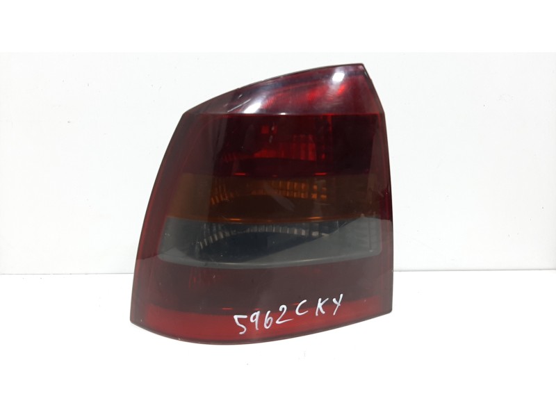 Recambio de piloto trasero izquierdo para opel astra g berlina club referencia OEM IAM 09117402   Recambio de piloto trasero izquierdo para opel astra g berlina club referencia OEM IAM 09117402