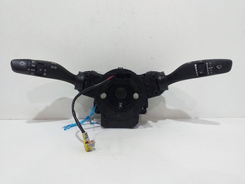 Recambio de mando multifuncion para hyundai ioniq referencia OEM IAM 93403G2810  