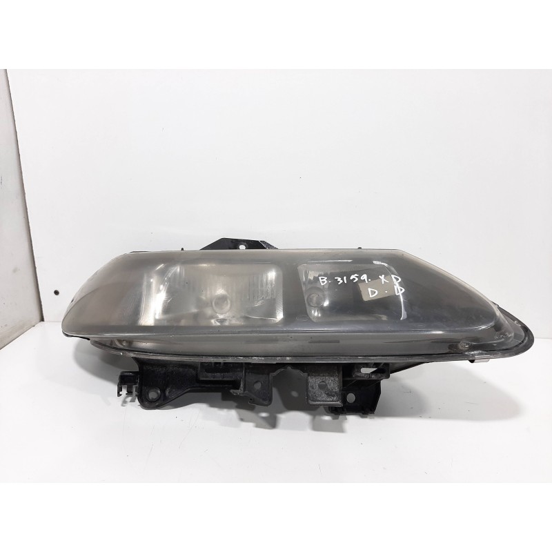 Recambio de faro derecho para renault laguna (b56) 1.8 16v rt referencia OEM IAM 7701047881  