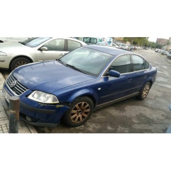 VOLKSWAGEN PASSAT BERLINA (3B3)