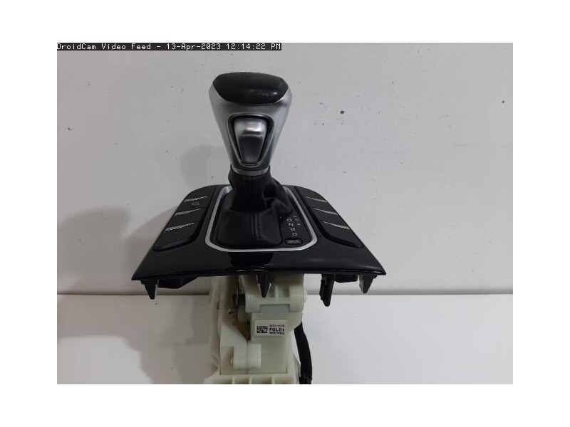 Recambio de palanca cambio para hyundai ioniq referencia OEM IAM 46700F2210  
