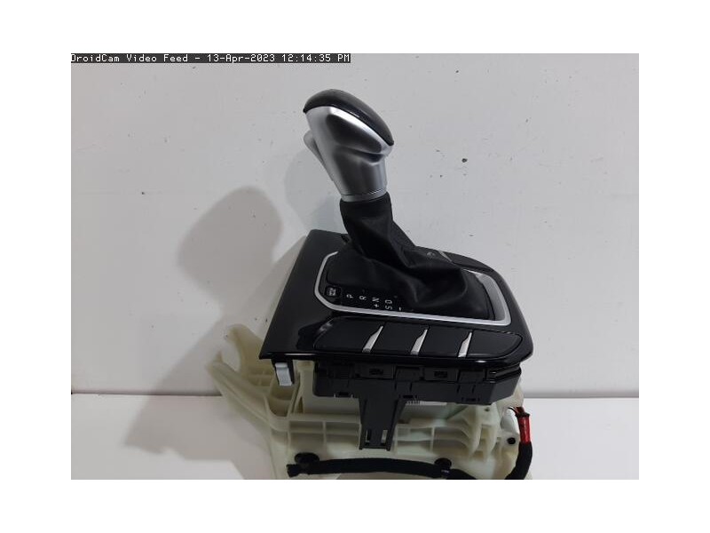 Recambio de palanca cambio para hyundai ioniq referencia OEM IAM 46700F2210  