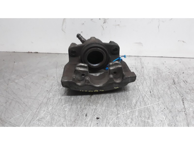 Recambio de pinza freno delantera izquierda para renault megane iii berlina 5 p emotion referencia OEM IAM 410116581R  