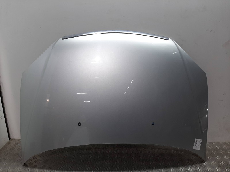 Recambio de capot para tata indigo marina referencia OEM IAM  PLATA 