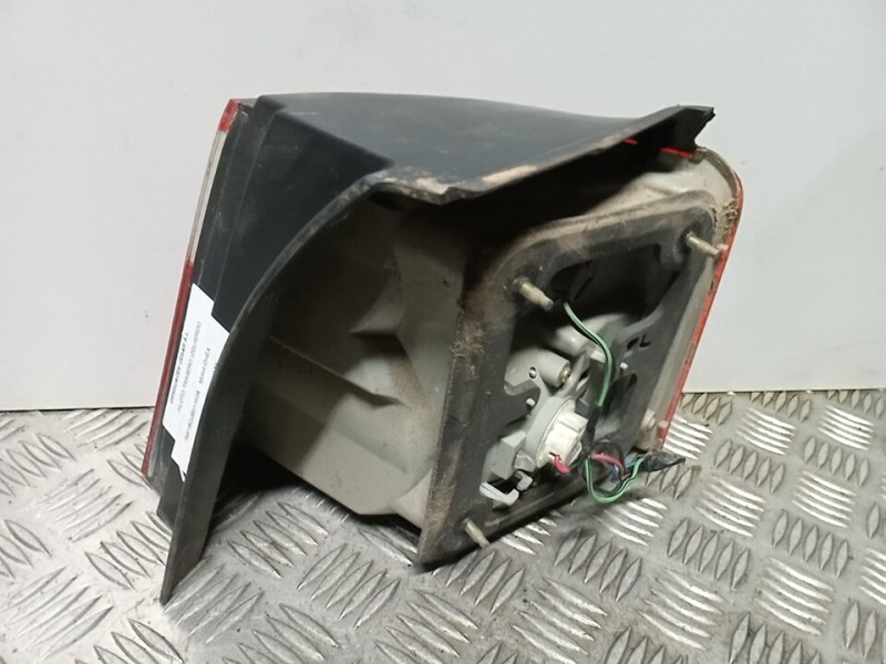 Recambio de piloto trasero izquierdo para kia carens 2.0 crdi ex monovolumen referencia OEM IAM 0K2JB51160A  